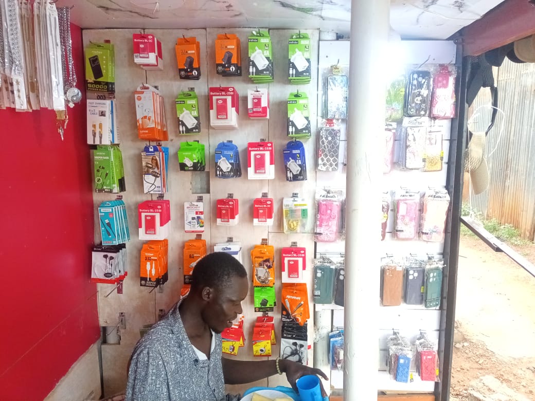 Store Image 4