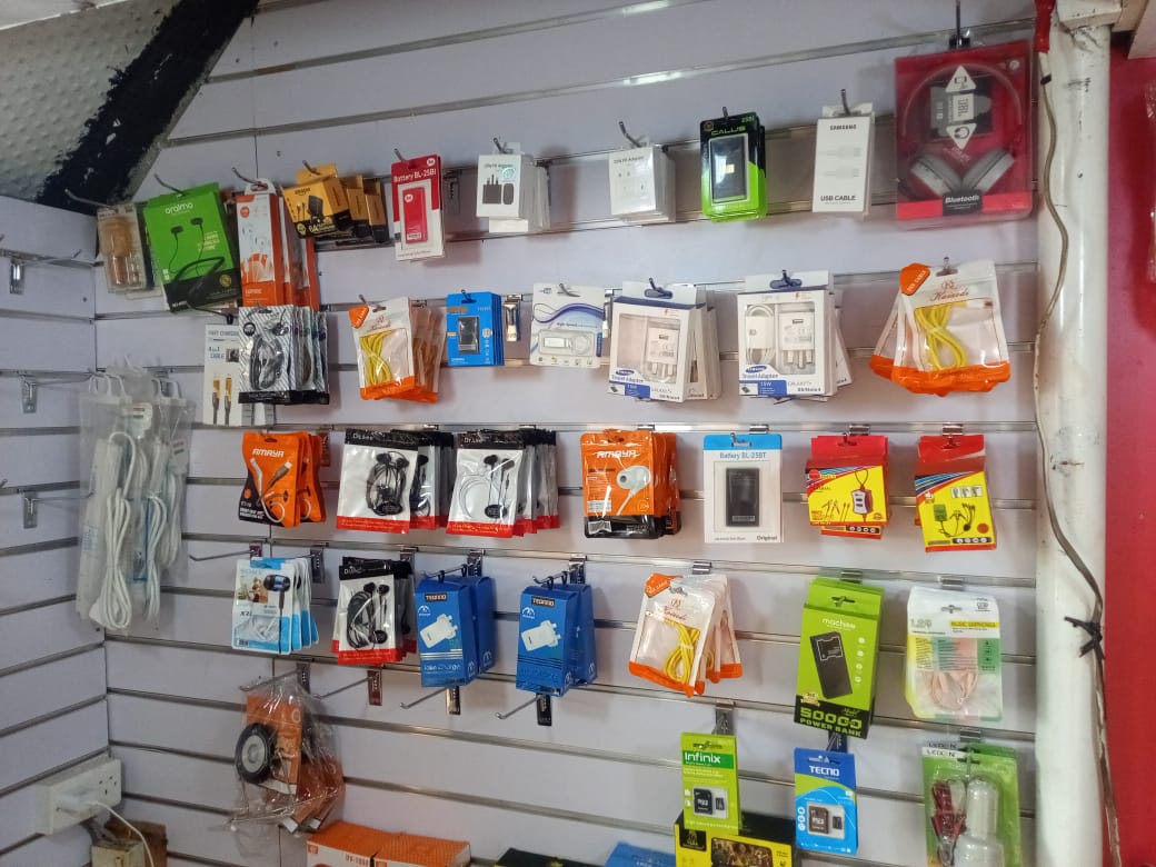 Store Image 9